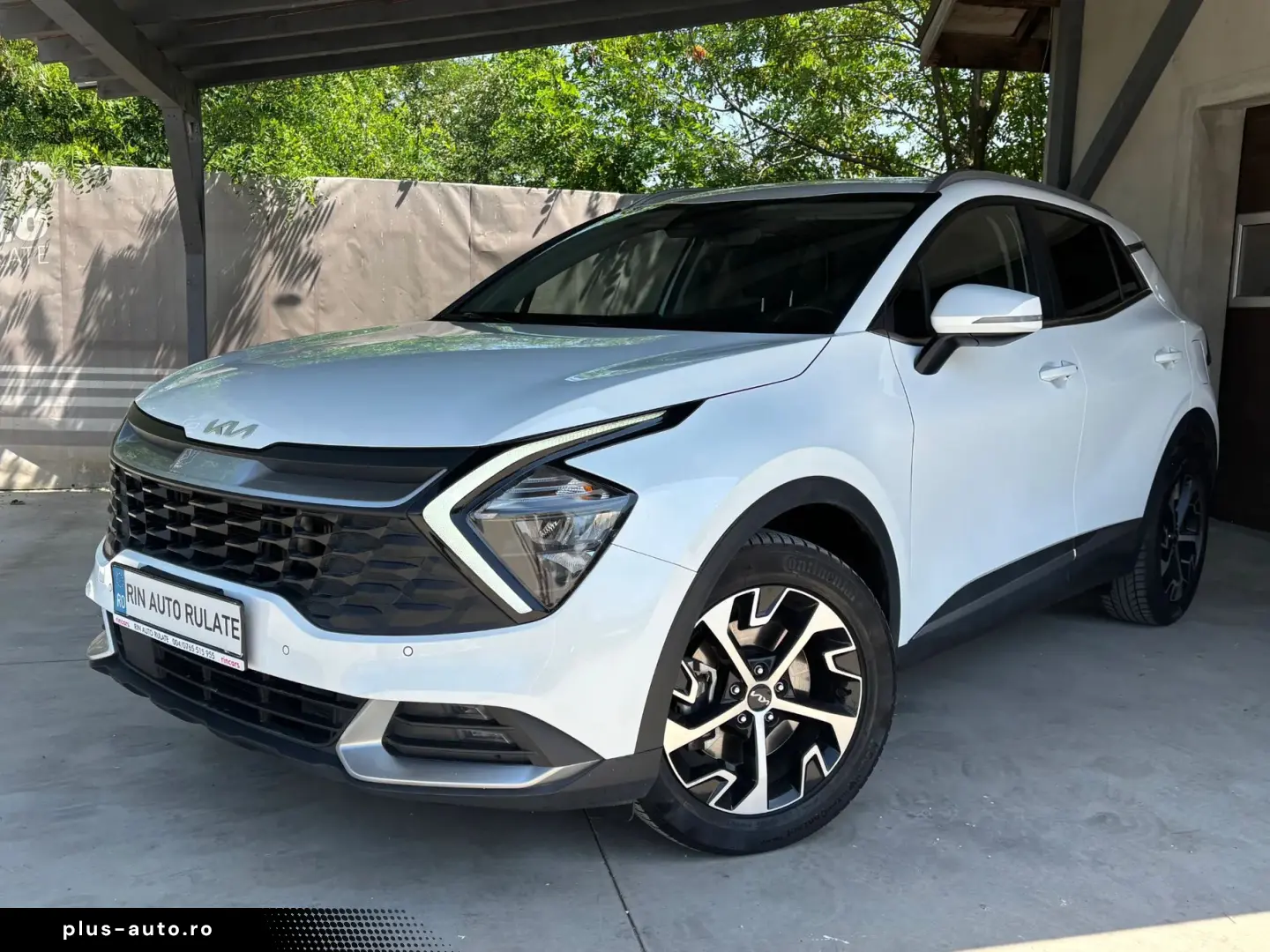 KIA Sportage 2023 — imagine 3