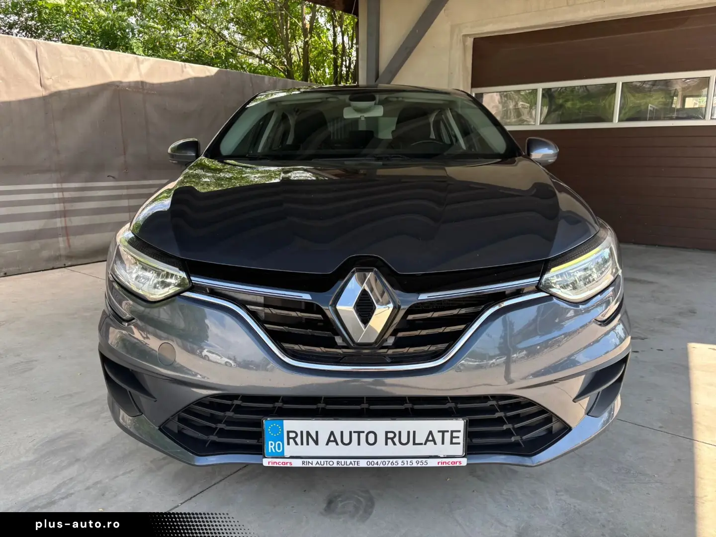 RENAULT Megane 2021 — imagine 2