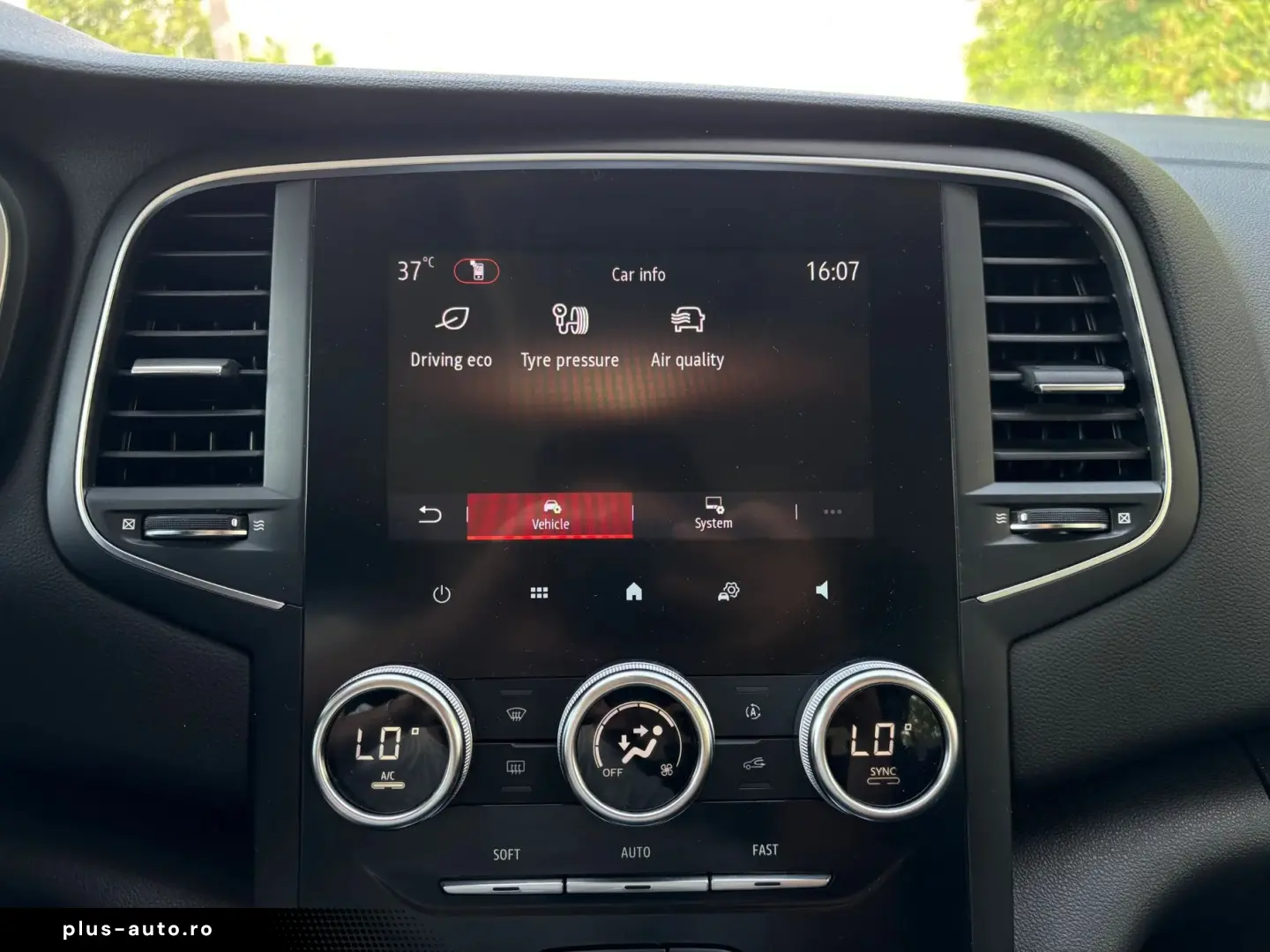 RENAULT Megane 2021 — imagine 23