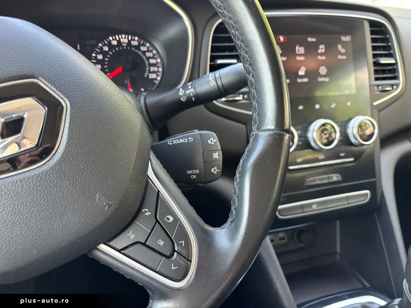 RENAULT Megane 2021 — imagine 25
