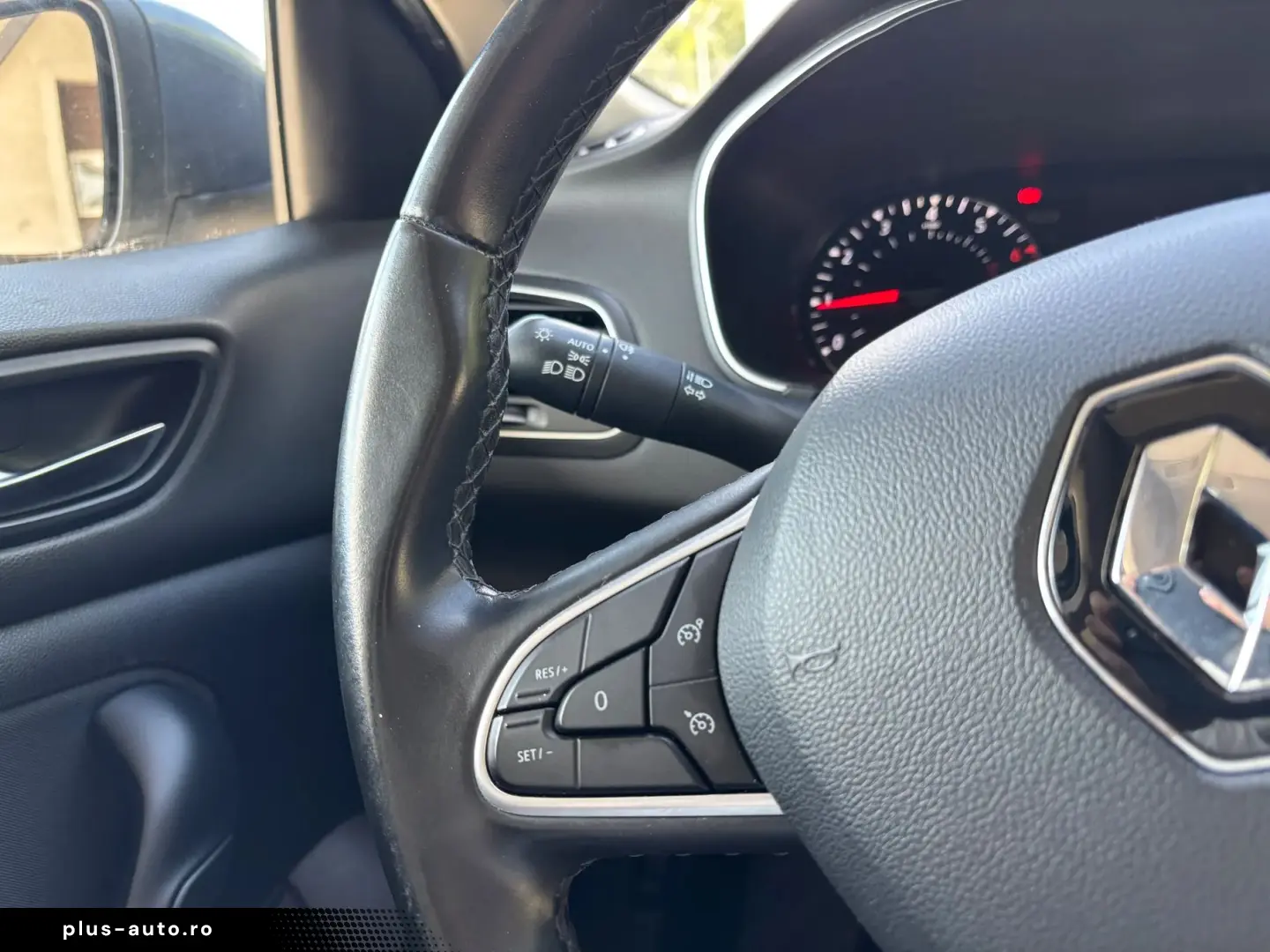 RENAULT Megane 2021 — imagine 26