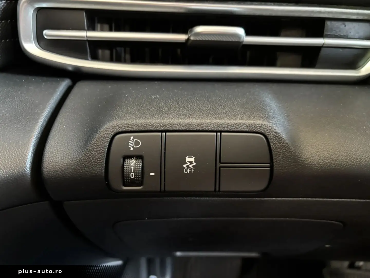 HYUNDAI Elantra 2022 — imagine 16