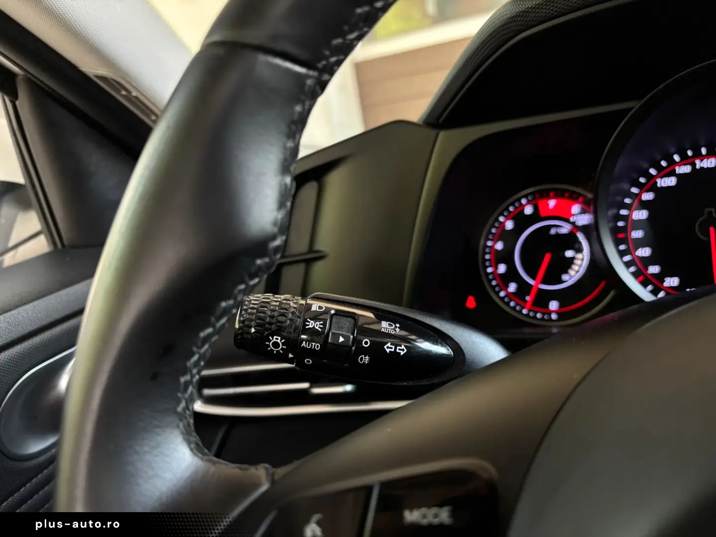 HYUNDAI Elantra 2022 — imagine 22