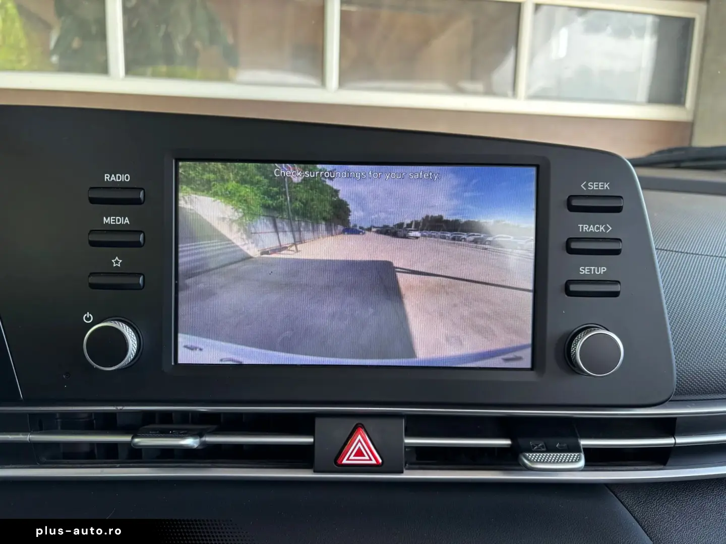 HYUNDAI Elantra 2022 — imagine 24