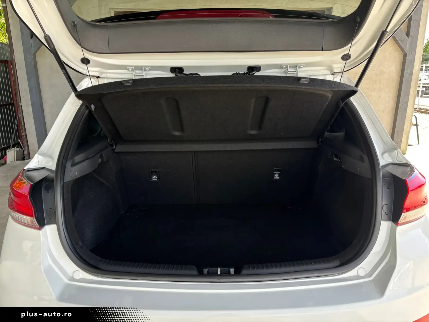HYUNDAI i30 2022 — imagine 7