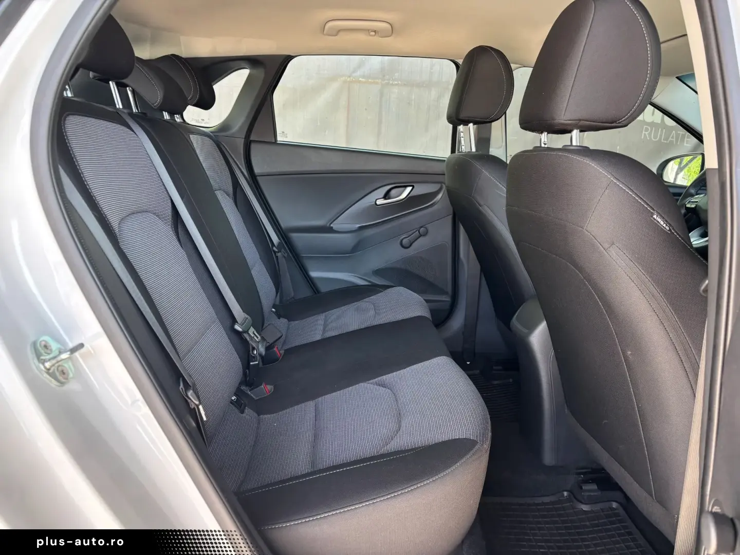 HYUNDAI i30 2022 — imagine 30