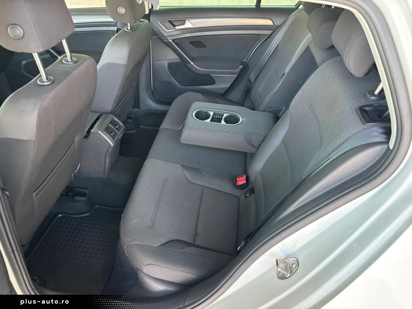 VOLKSWAGEN Golf 2017 — imagine 35