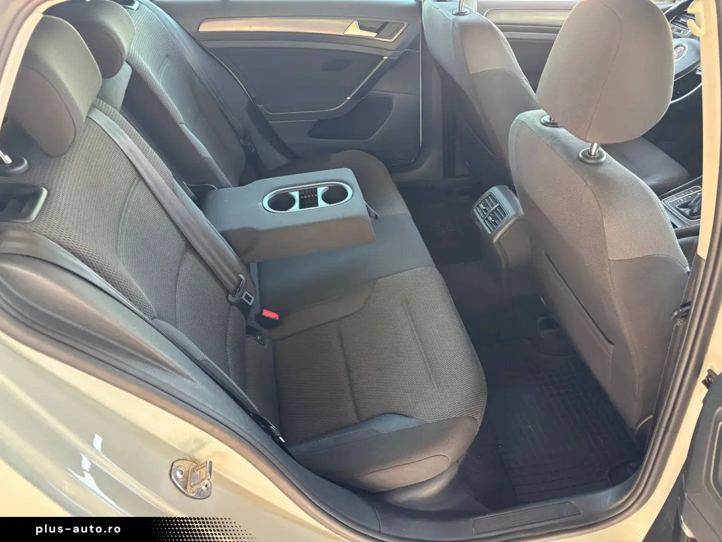 VOLKSWAGEN Golf 2017 — imagine 36