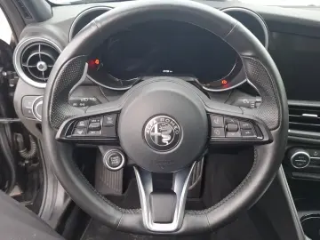 ALFA ROMEO Giulia Veloce Q4 2.0 Turbo 16V Kam. KeyLess SHZ