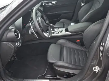 ALFA ROMEO Giulia Veloce Q4 2.0 Turbo 16V Kam. KeyLess SHZ