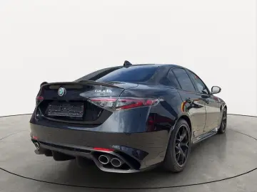ALFA ROMEO Giulia QV 2.9 V6 Bi-T. 520PS Facelift MATRIX LED