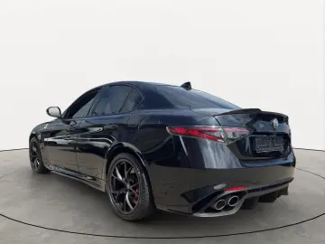 ALFA ROMEO Giulia QV 2.9 V6 Bi-T. 520PS Facelift MATRIX LED