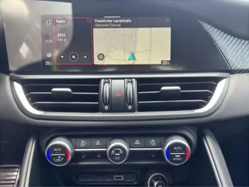 ALFA ROMEO Giulia QV 2.9 V6 Bi-T. 520PS Facelift MATRIX LED