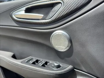 ALFA ROMEO Giulia QV 2.9 V6 Bi-T. 520PS Facelift MATRIX LED