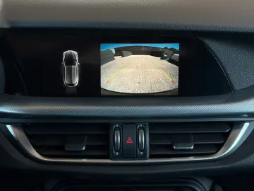 ALFA ROMEO Stelvio Veloce 2.0 Turbo Q4 Memory Leder CAM ACC