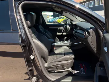 ALFA ROMEO Stelvio Veloce 2.0 Turbo Q4 Memory Leder CAM ACC