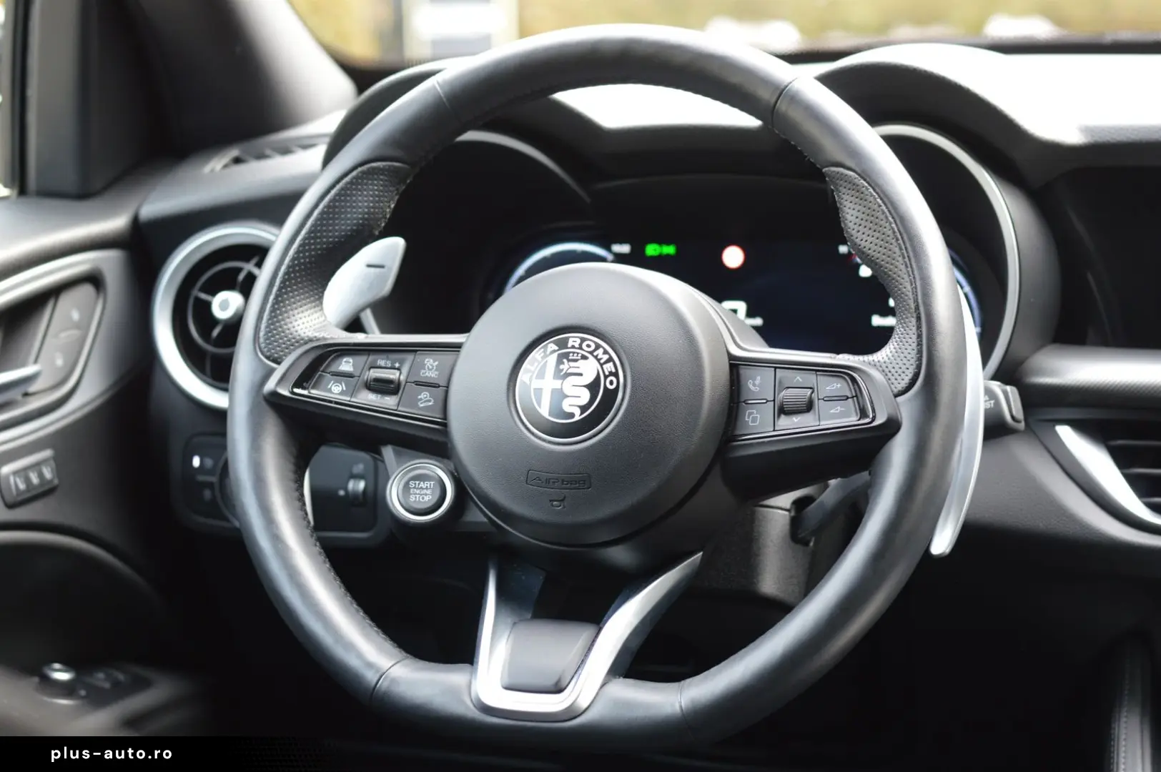 ALFA ROMEO Stelvio 2024 — imagine 12