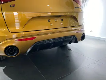 ALFA ROMEO Stelvio Veloce Ti 2.2l Q4 Ocra Lipari Carbon
