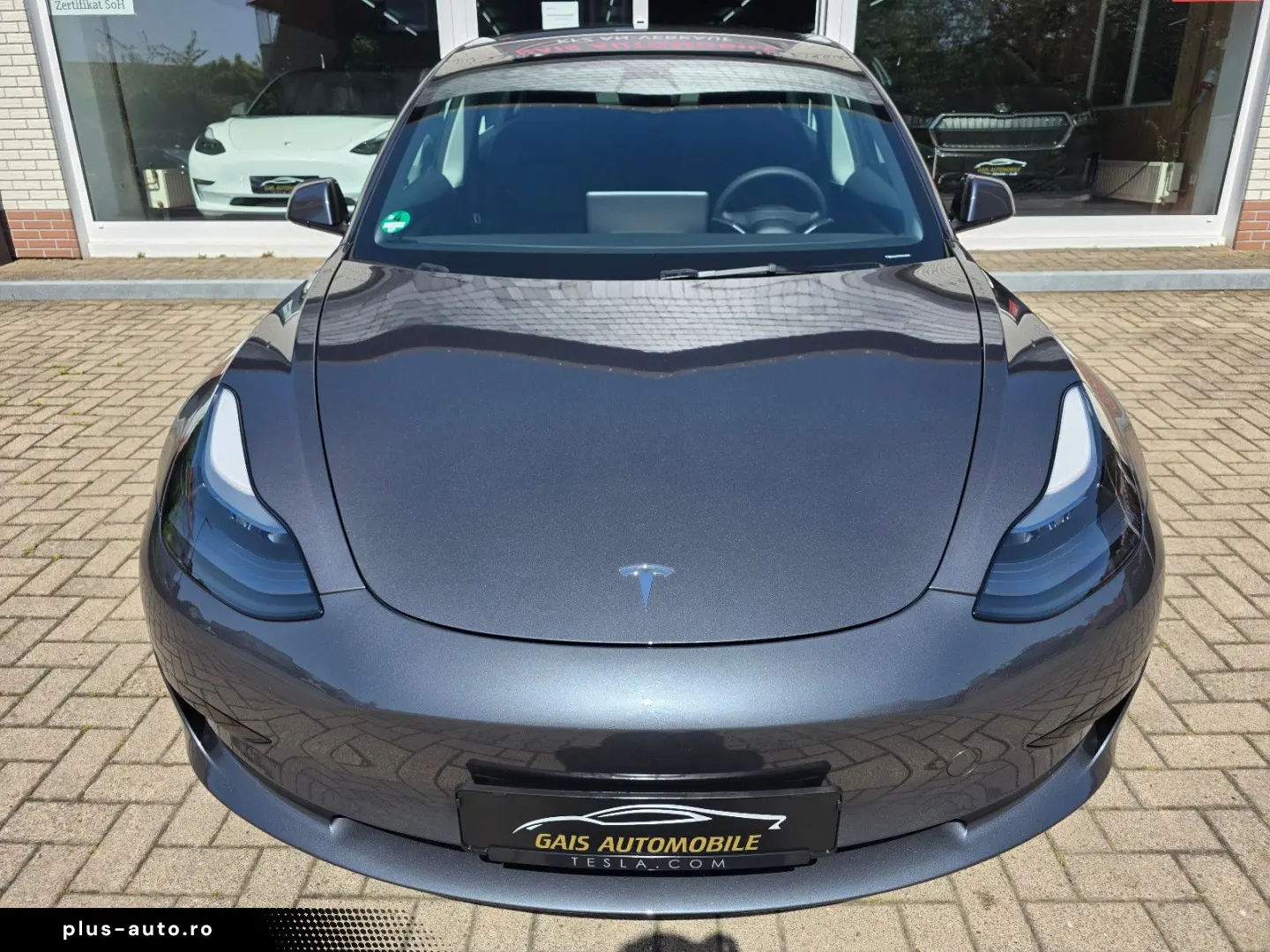 TESLA Model 3 2023 — imagine 2