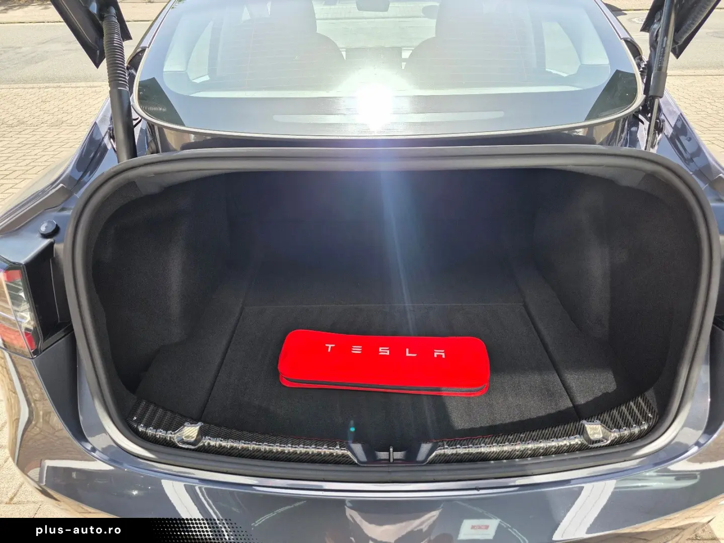 TESLA Model 3 2023 — imagine 16