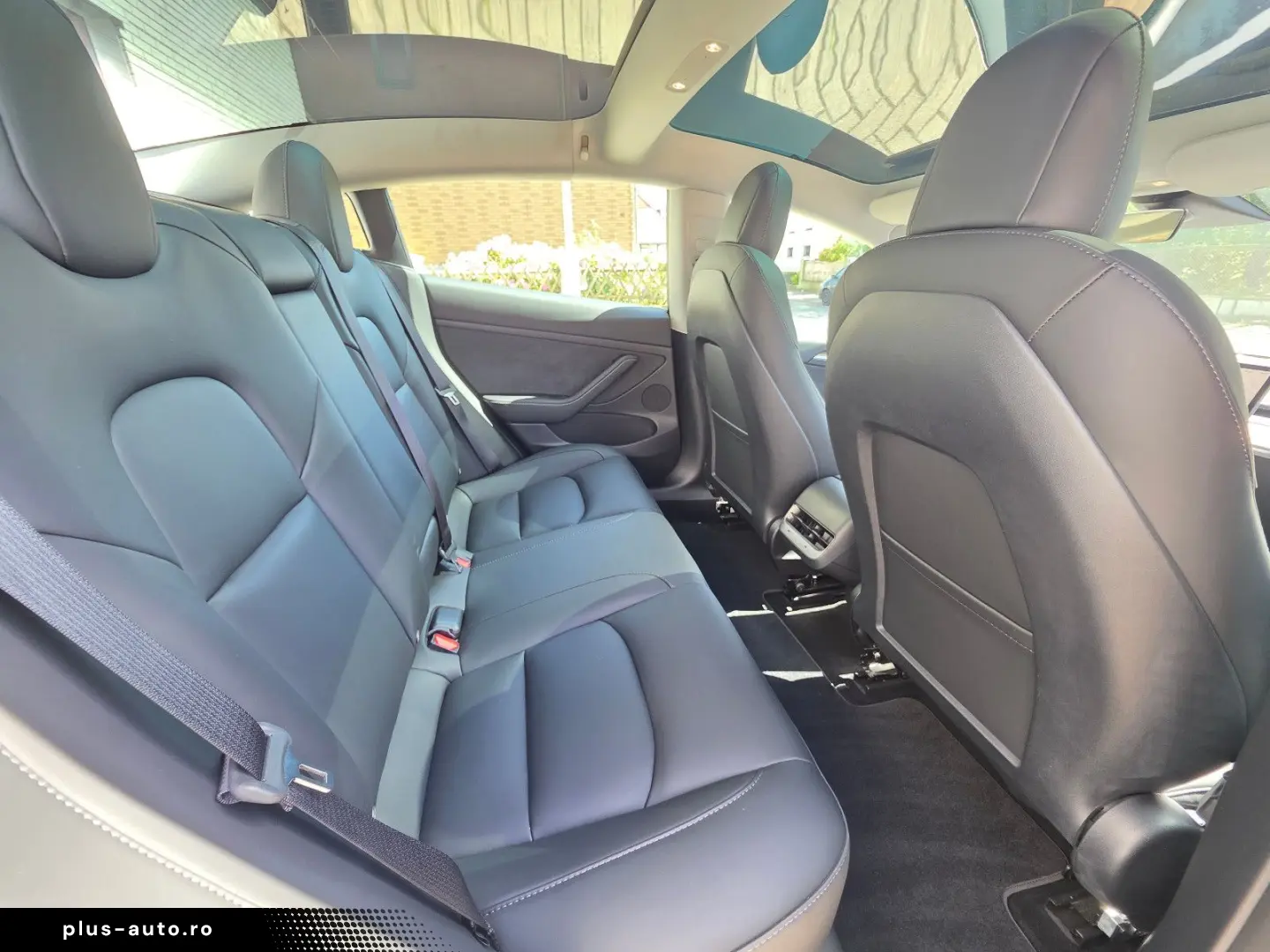 TESLA Model 3 2023 — imagine 18