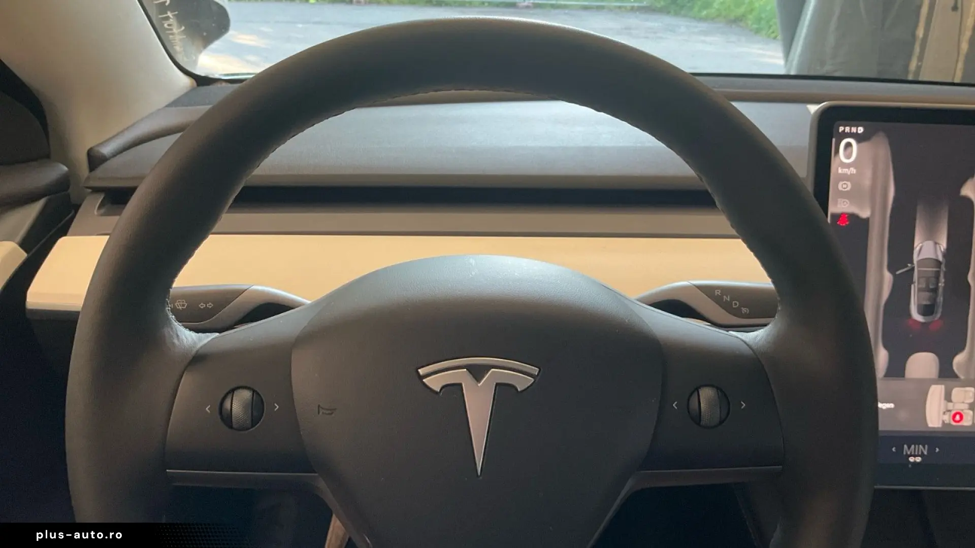 TESLA Model 3 2023 — imagine 5