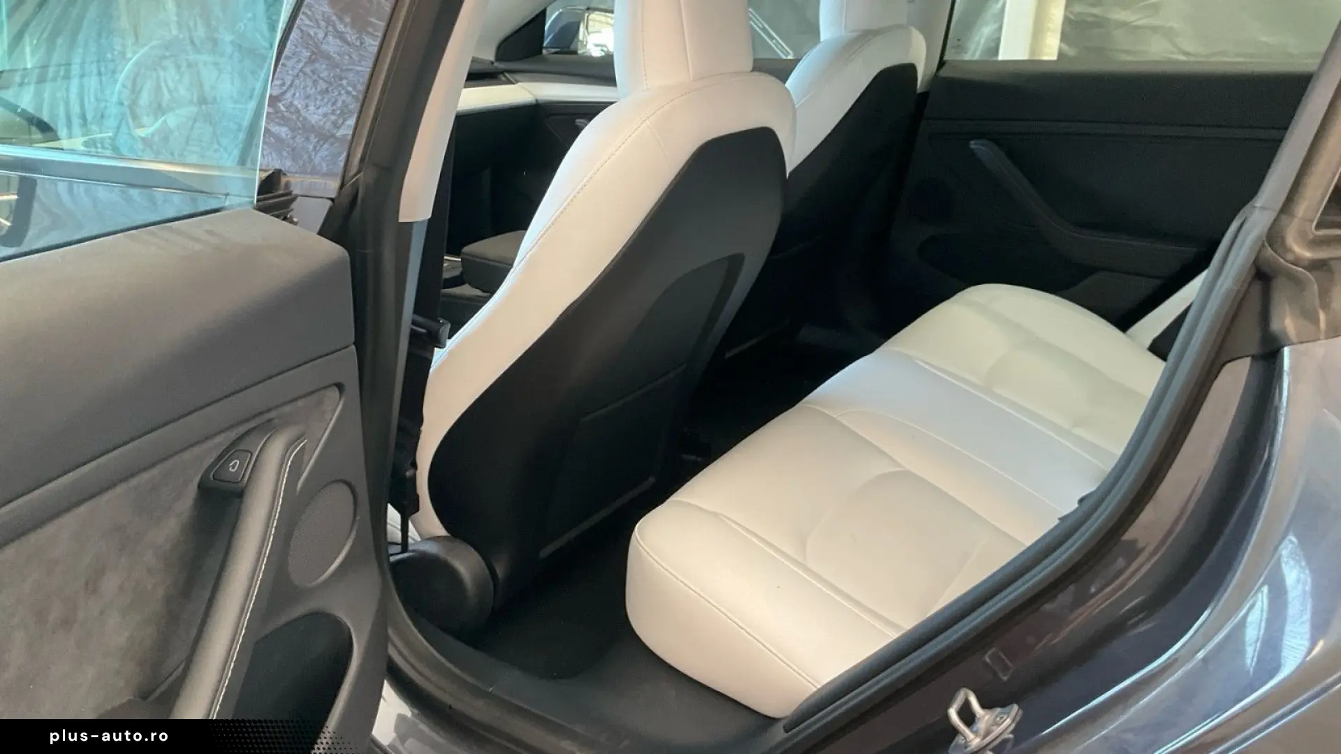 TESLA Model 3 2023 — imagine 7