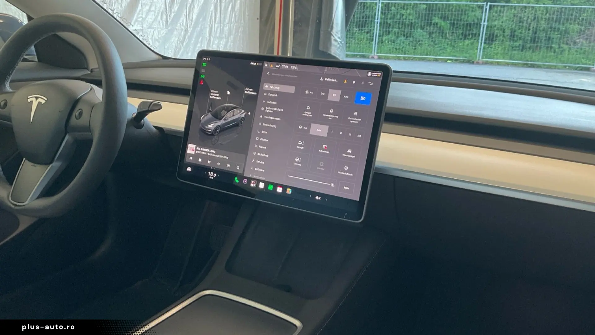 TESLA Model 3 2023 — imagine 8