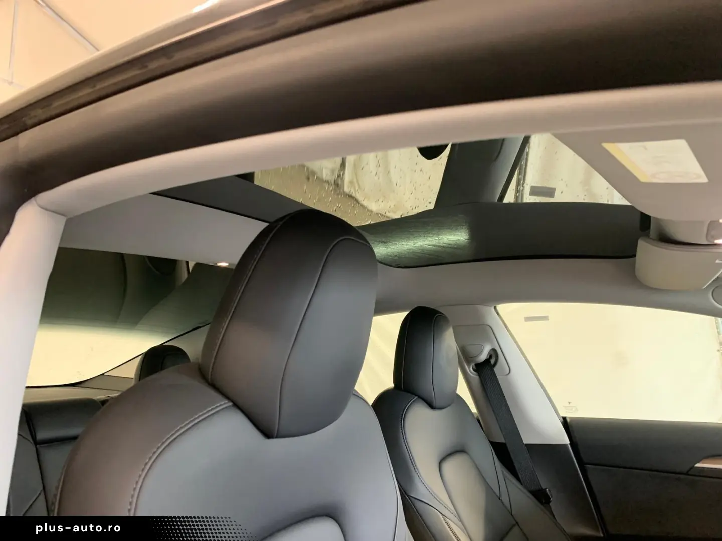 TESLA Model 3 2023 — imagine 3