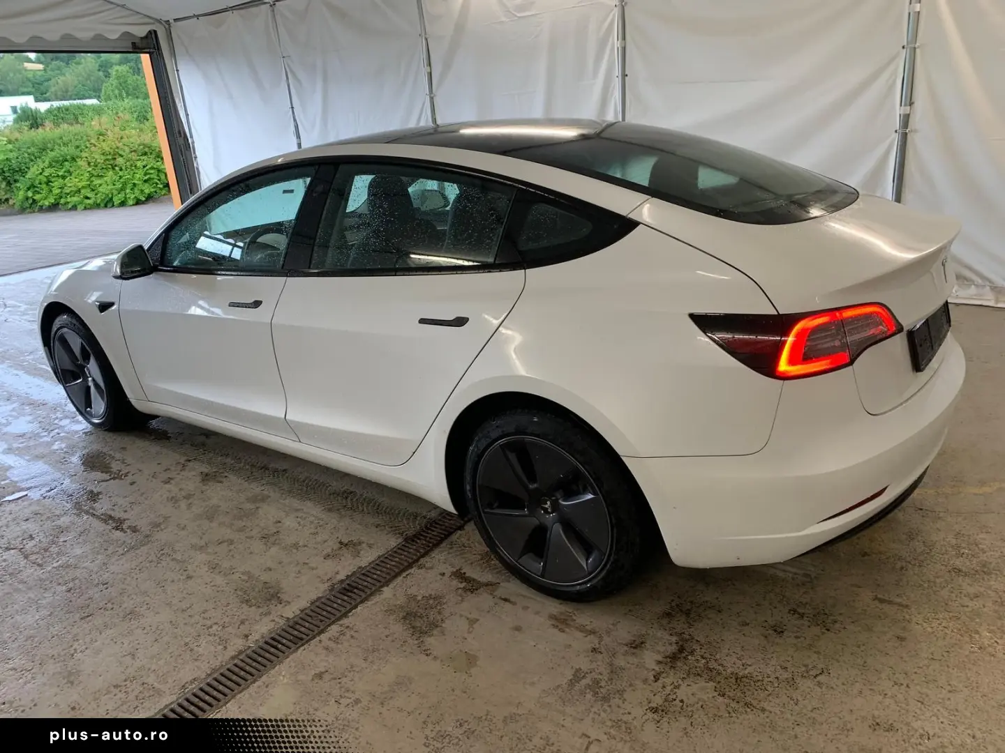TESLA Model 3 2023 — imagine 7