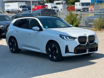 BMW X3 20 d xDrive M Sport  HK Pano 20  HuD