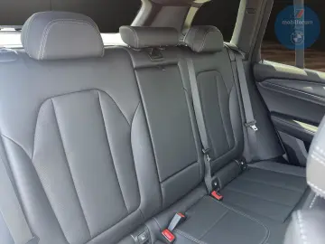 BMW X3 xDrive30e M-Sport 20 Zoll LiveCockpitProf