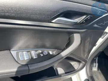 BMW X3 xDrive30e M-Sport 20 Zoll LiveCockpitProf