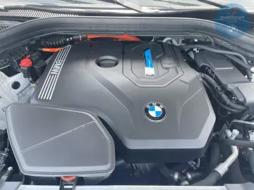 BMW X3 xDrive30e M-Sport 20 Zoll LiveCockpitProf