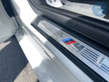 BMW X3 xDrive30e M-Sport 20 Zoll LiveCockpitProf