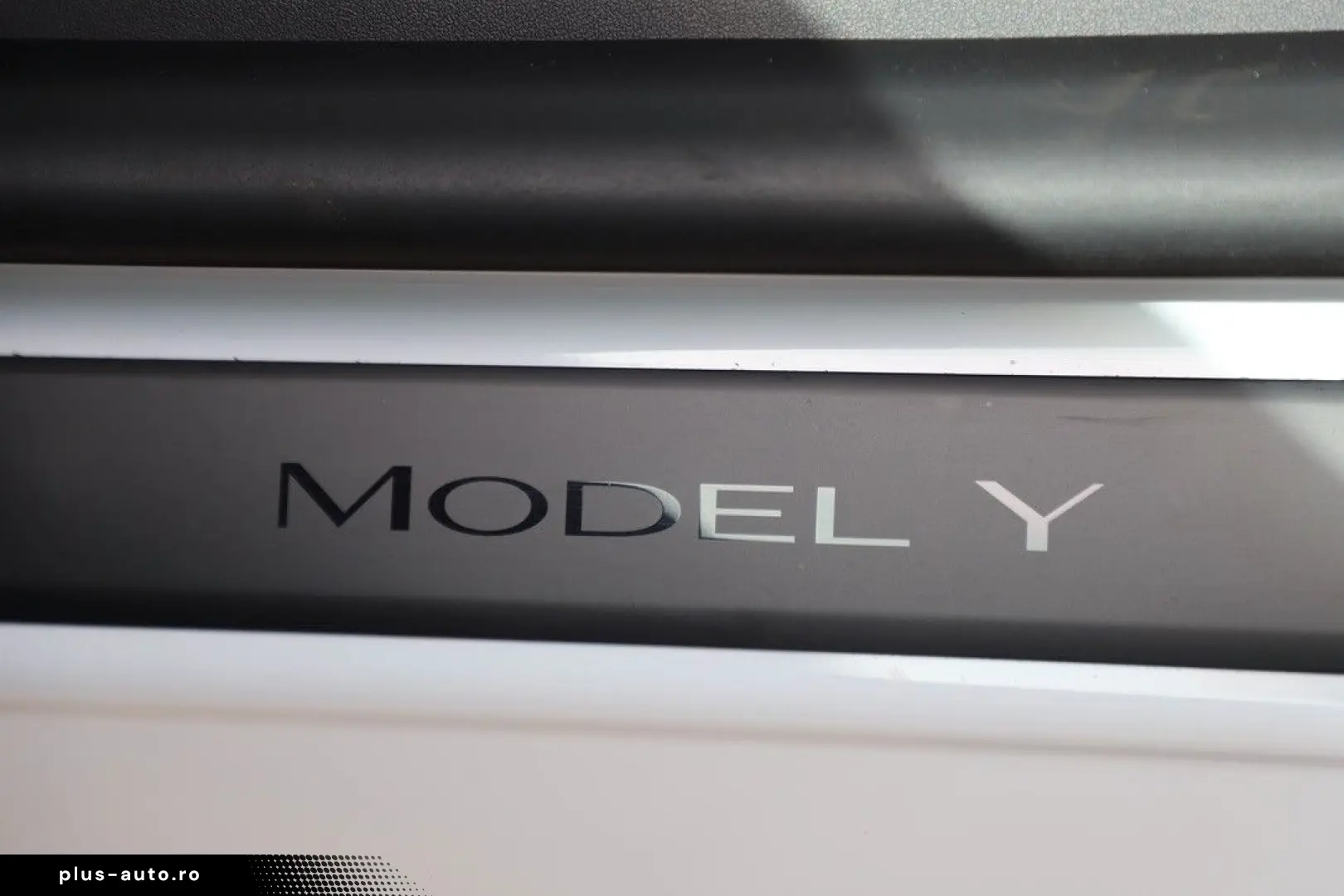 TESLA Model Y 2023 — imagine 13
