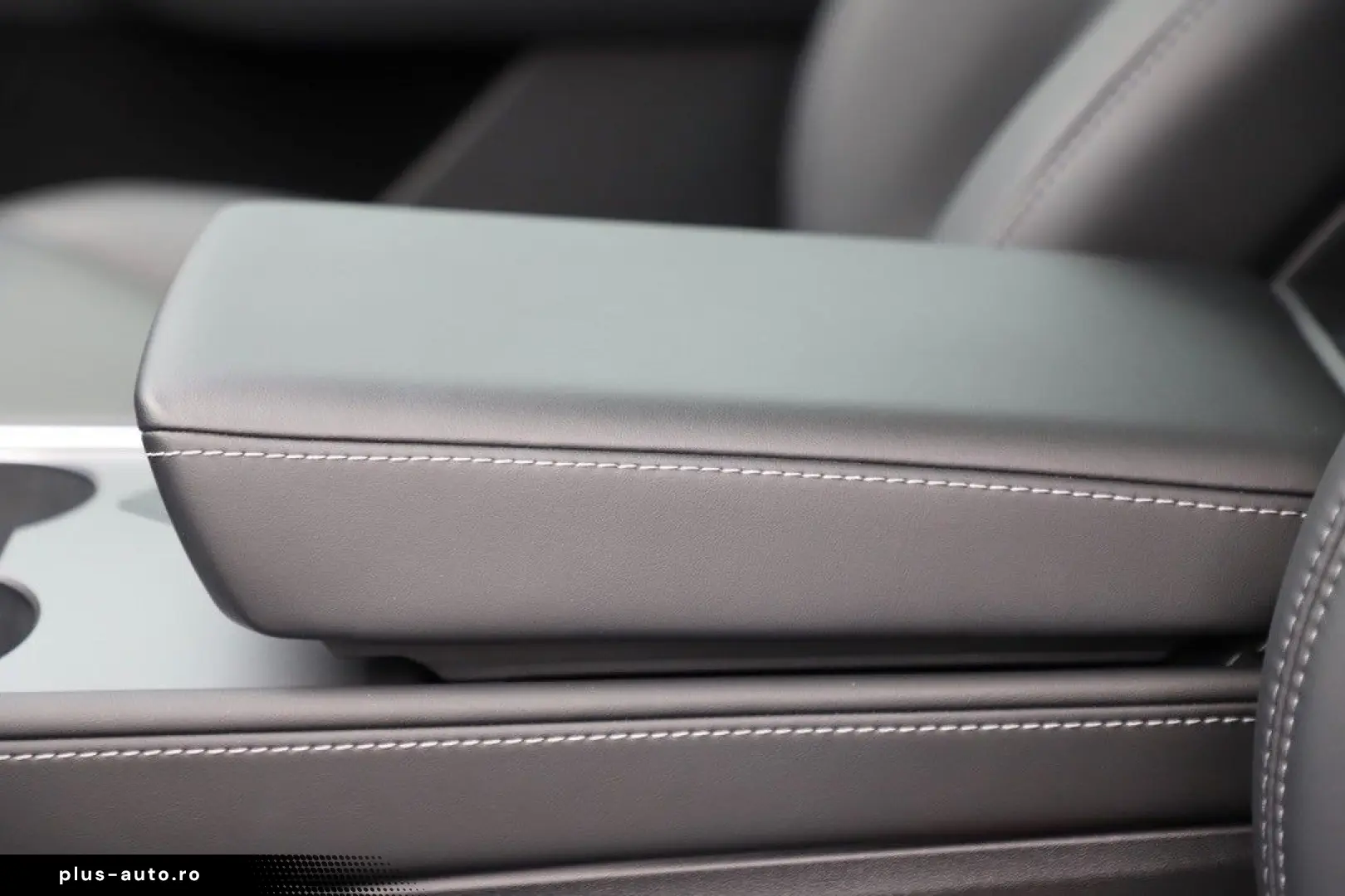 TESLA Model Y 2023 — imagine 21