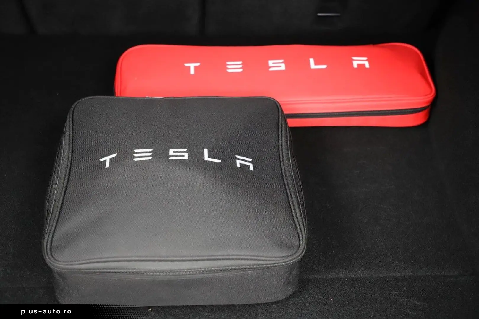 TESLA Model Y 2023 — imagine 27