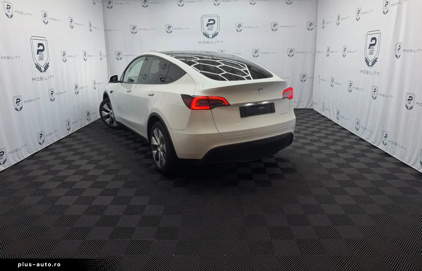 TESLA Model Y 2023 — imagine 5