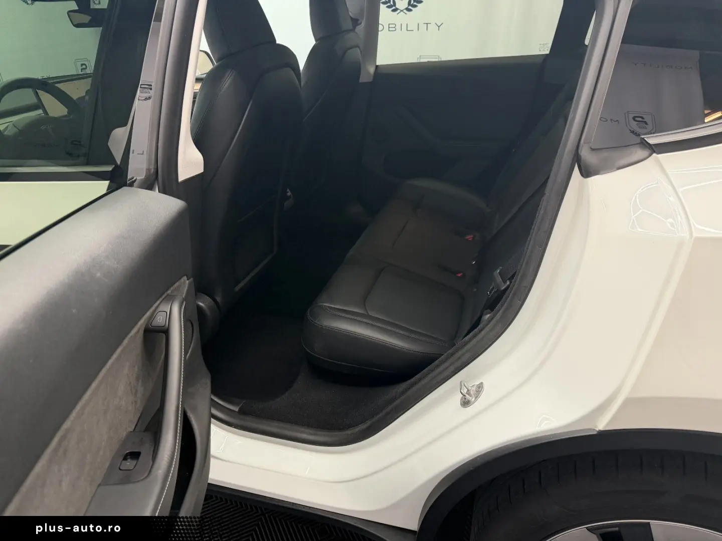 TESLA Model Y 2023 — imagine 19