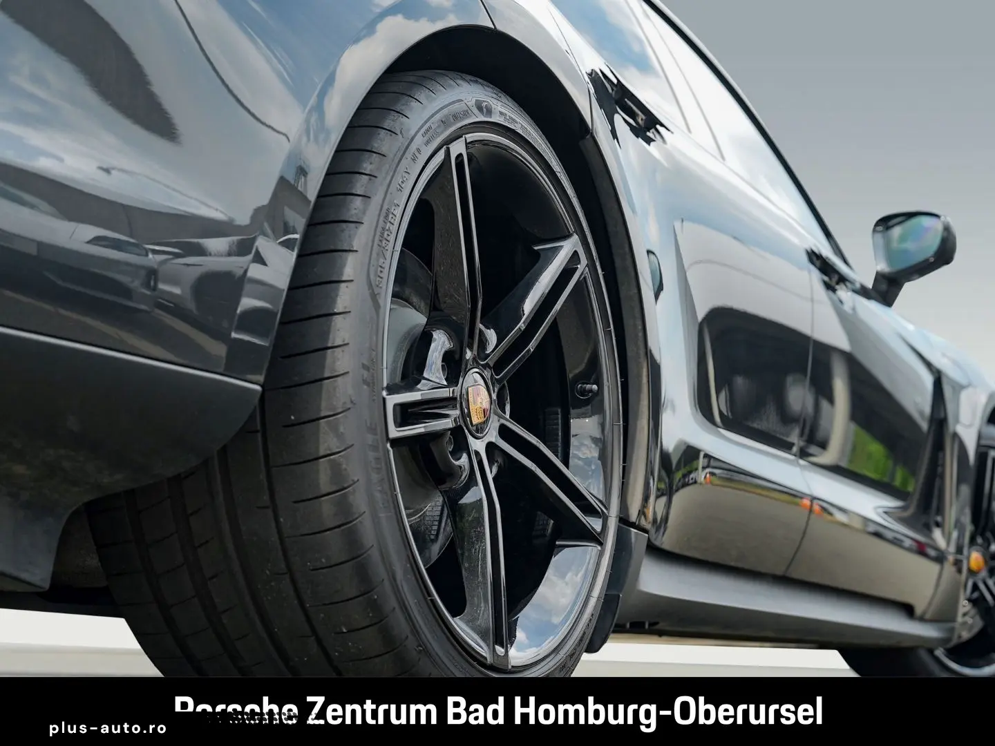PORSCHE Taycan 2023 — imagine 6