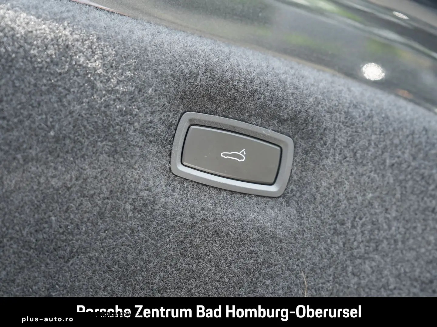 PORSCHE Taycan 2023 — imagine 31