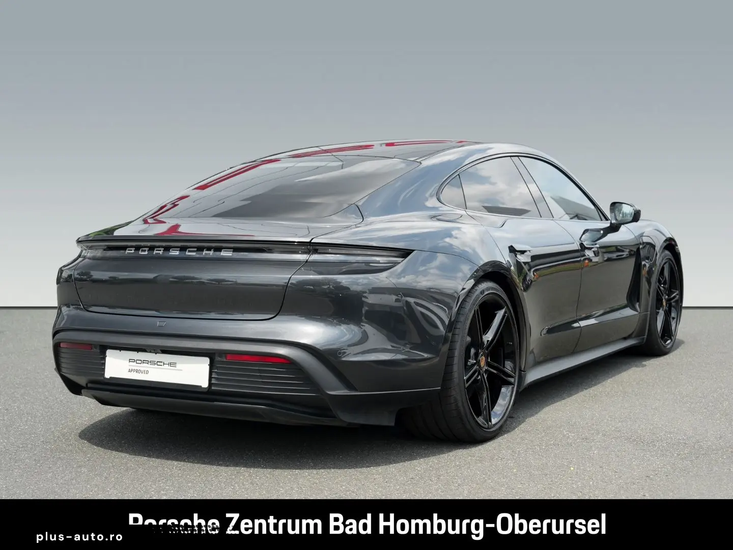 PORSCHE Taycan 2023 — imagine 36