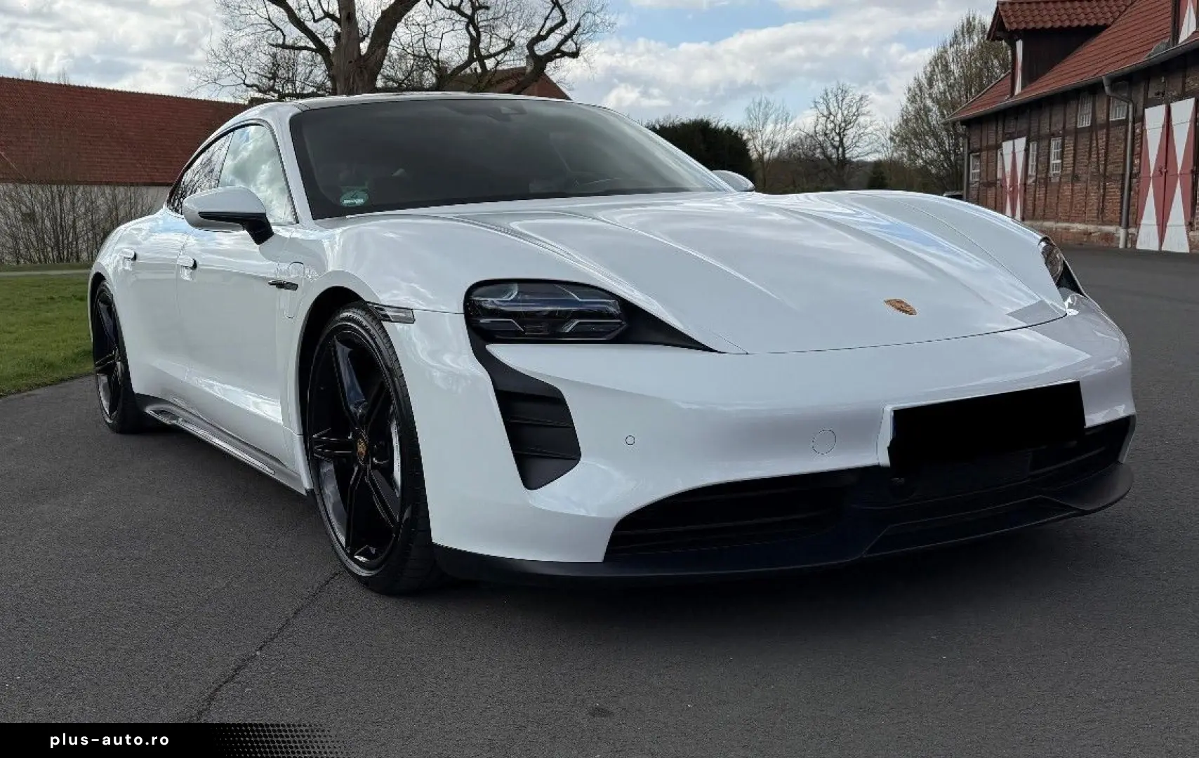 PORSCHE Taycan 2023 — imagine 2