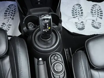MINI Cooper Premium Plus (F57)  LED HeadUp KAM Navi