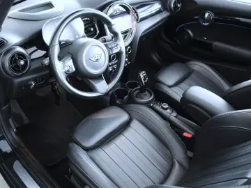 MINI Cooper Ed. Premium Plus (F57) LED KAM HUD Sports