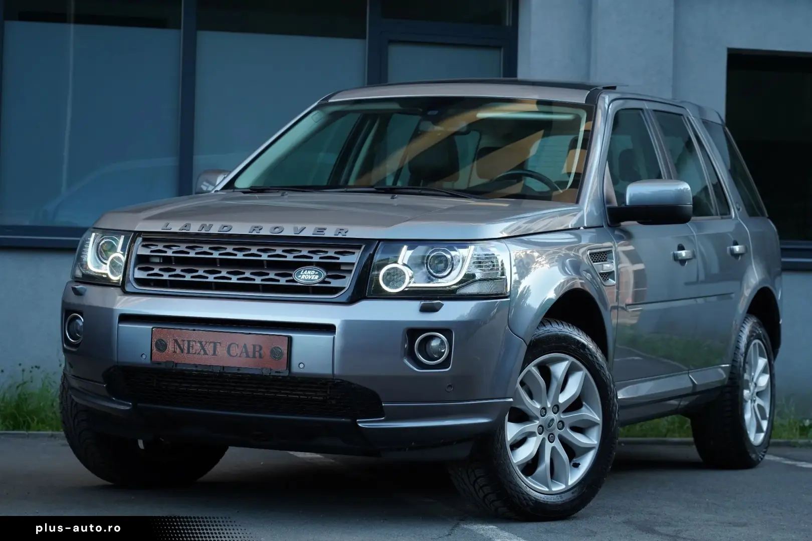Land-Rover Freelander