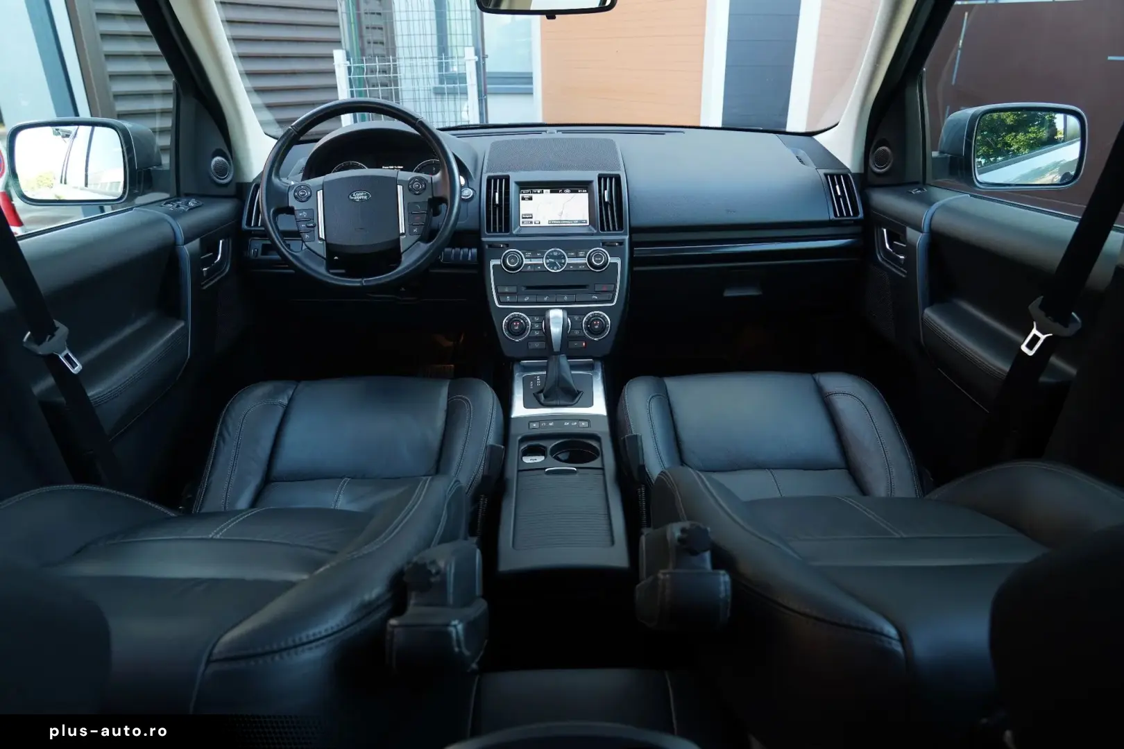 Land-Rover Freelander