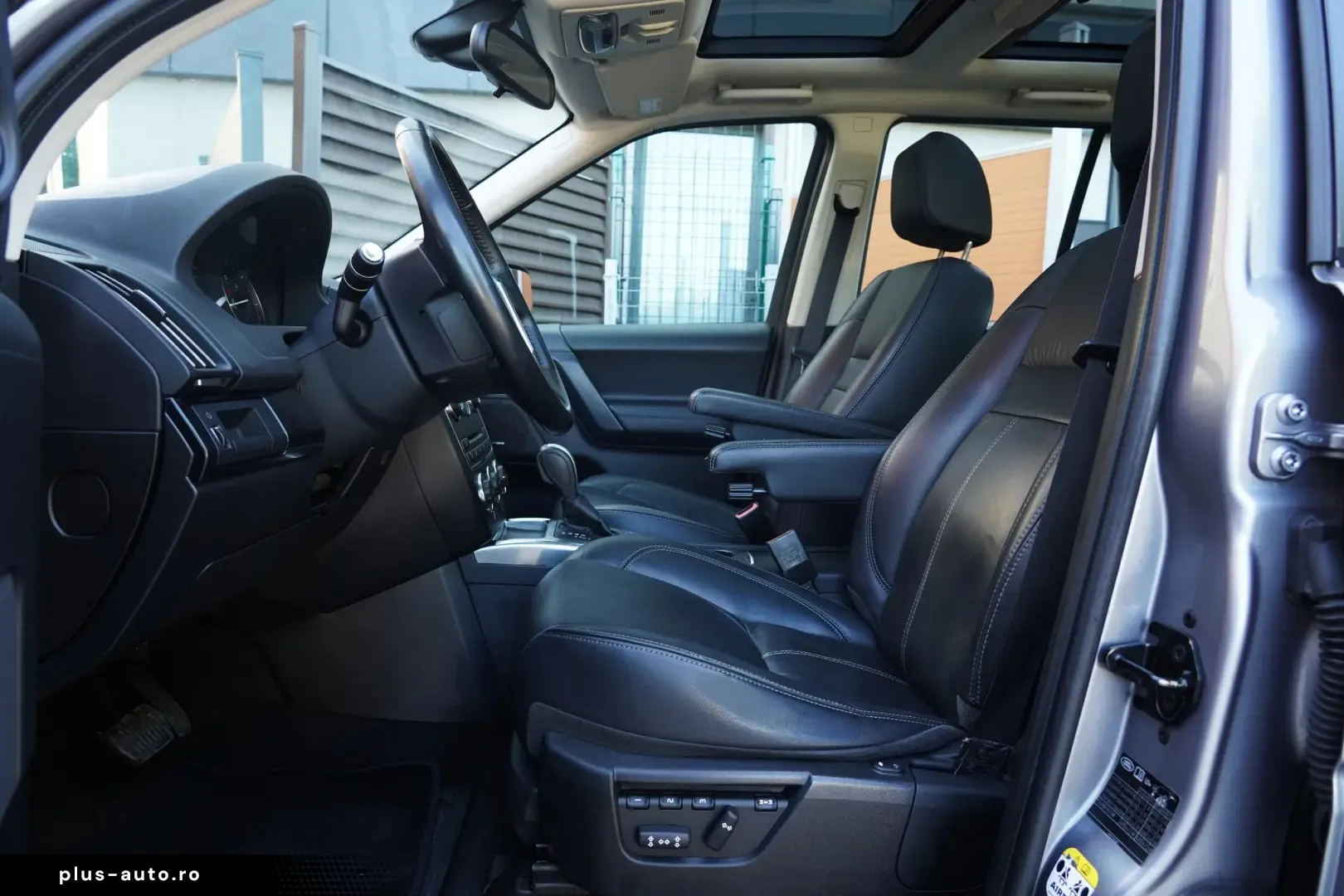 Land-Rover Freelander