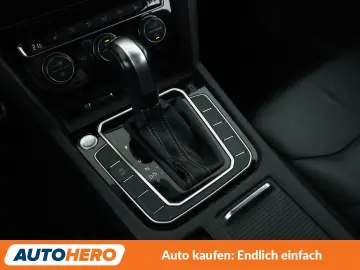 VW Arteon 2.0 TDI R-Line Aut. NAVI PDC LED ACC SHZ